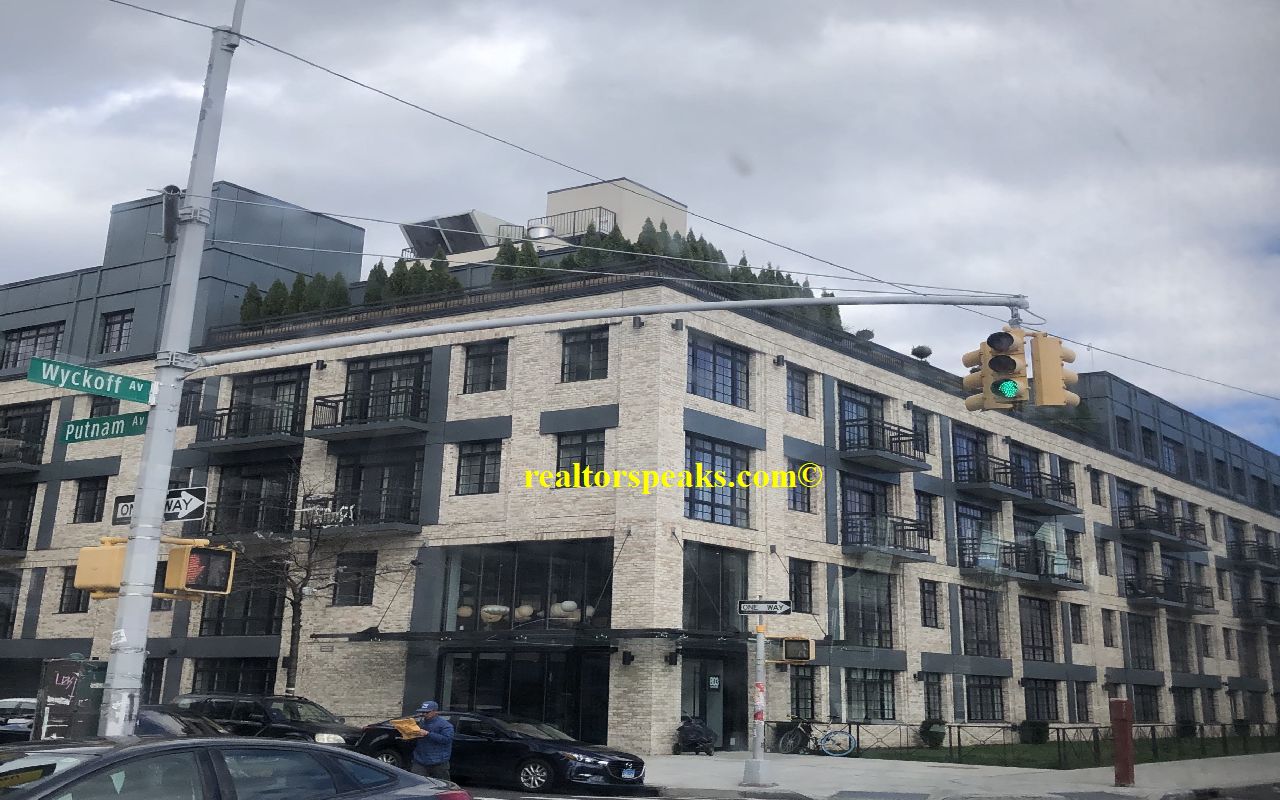 Commercial Real Estate Agents
